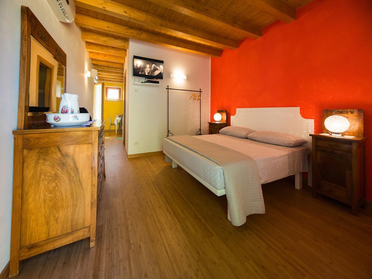 B&B La Rubiana Caprino Veronese Exterior foto
